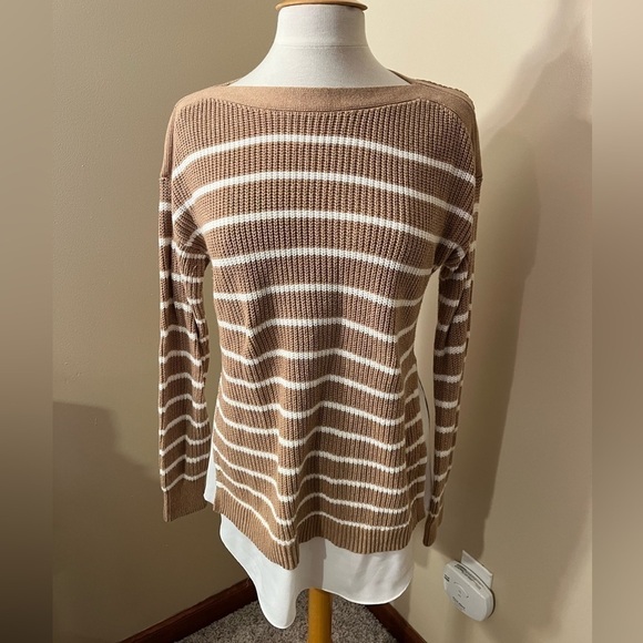 LOFT Tan/Cream Sweater with Shirttail Hem Sz S EUC - Picture 1 of 5